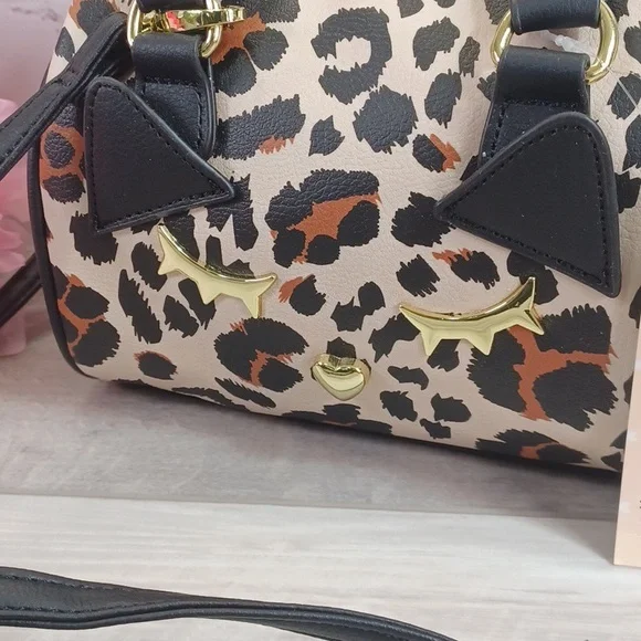 Betsey Johnson Cheetah Mini Barrel NWT - Picture 2 of 9